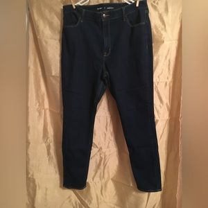 Old navy super skinny size 16